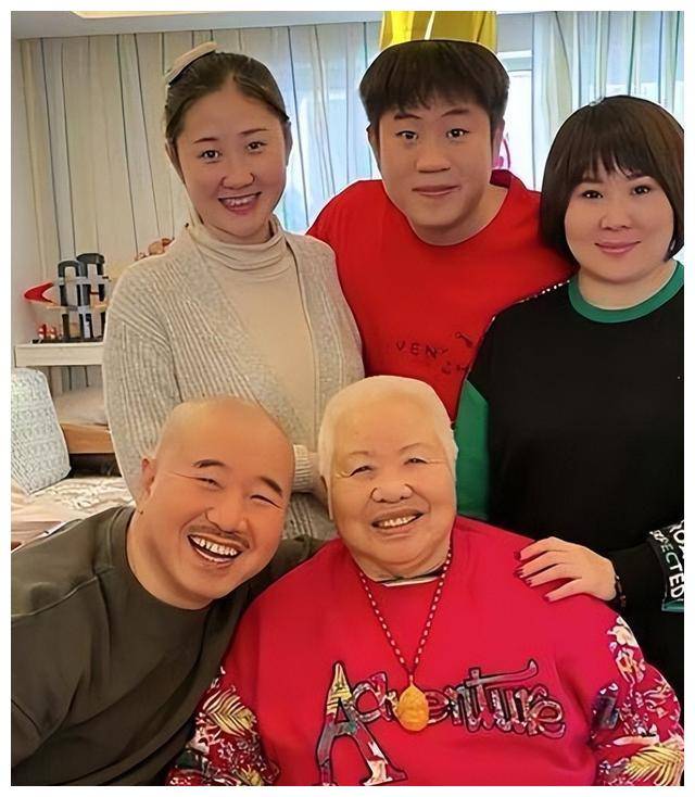 这是一个让人感到唏嘘的情节,象牙山小诸葛竟被欺负至此,令人唏嘘.