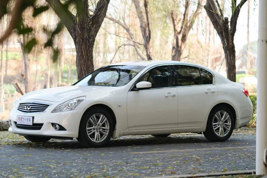 当时代之泪撒落在天际线——二手英菲尼迪 g25_搜狐汽车_搜狐网