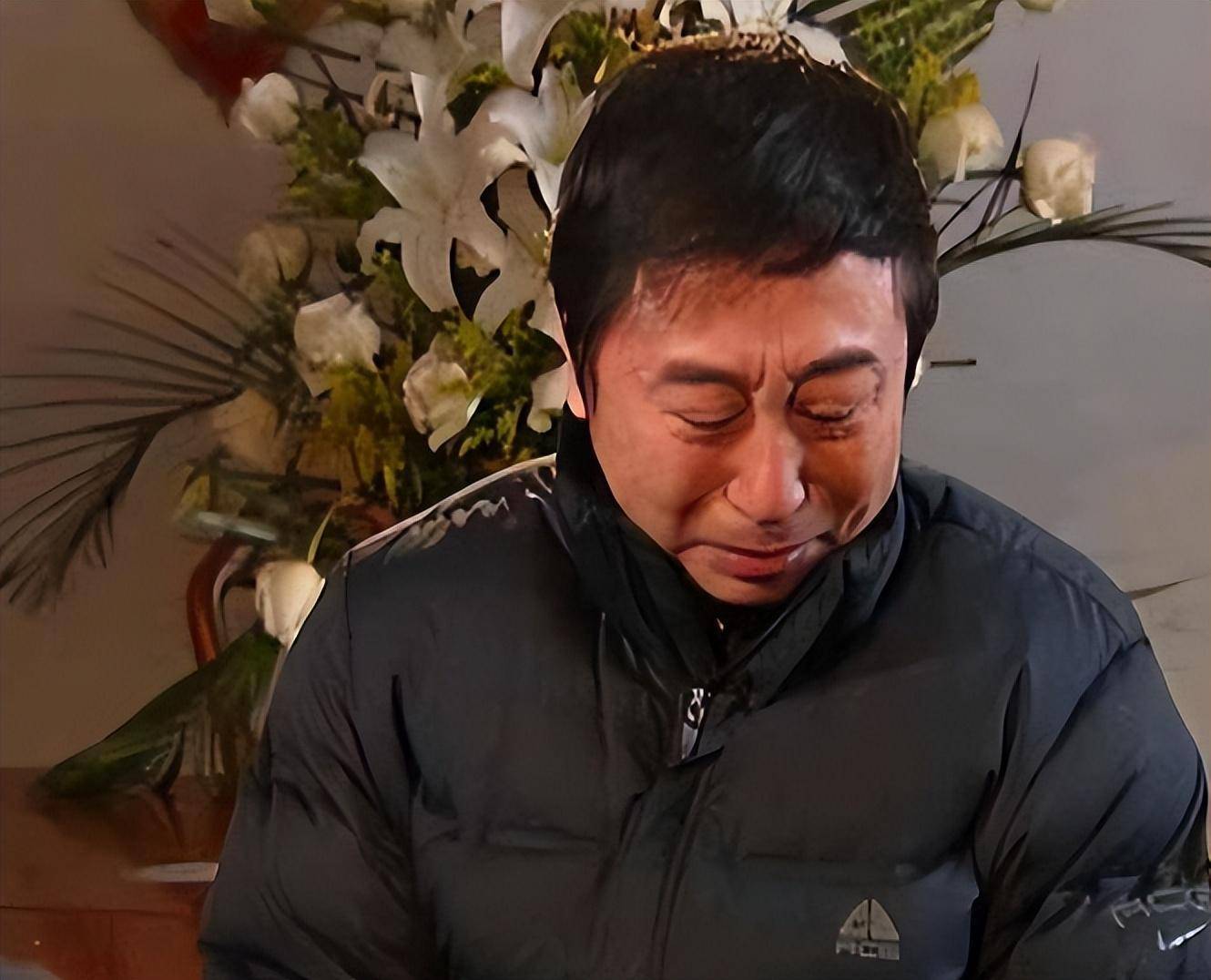 他搭档冯巩春晚爆红,后却成百万诈骗犯_杨松_事情_孩子