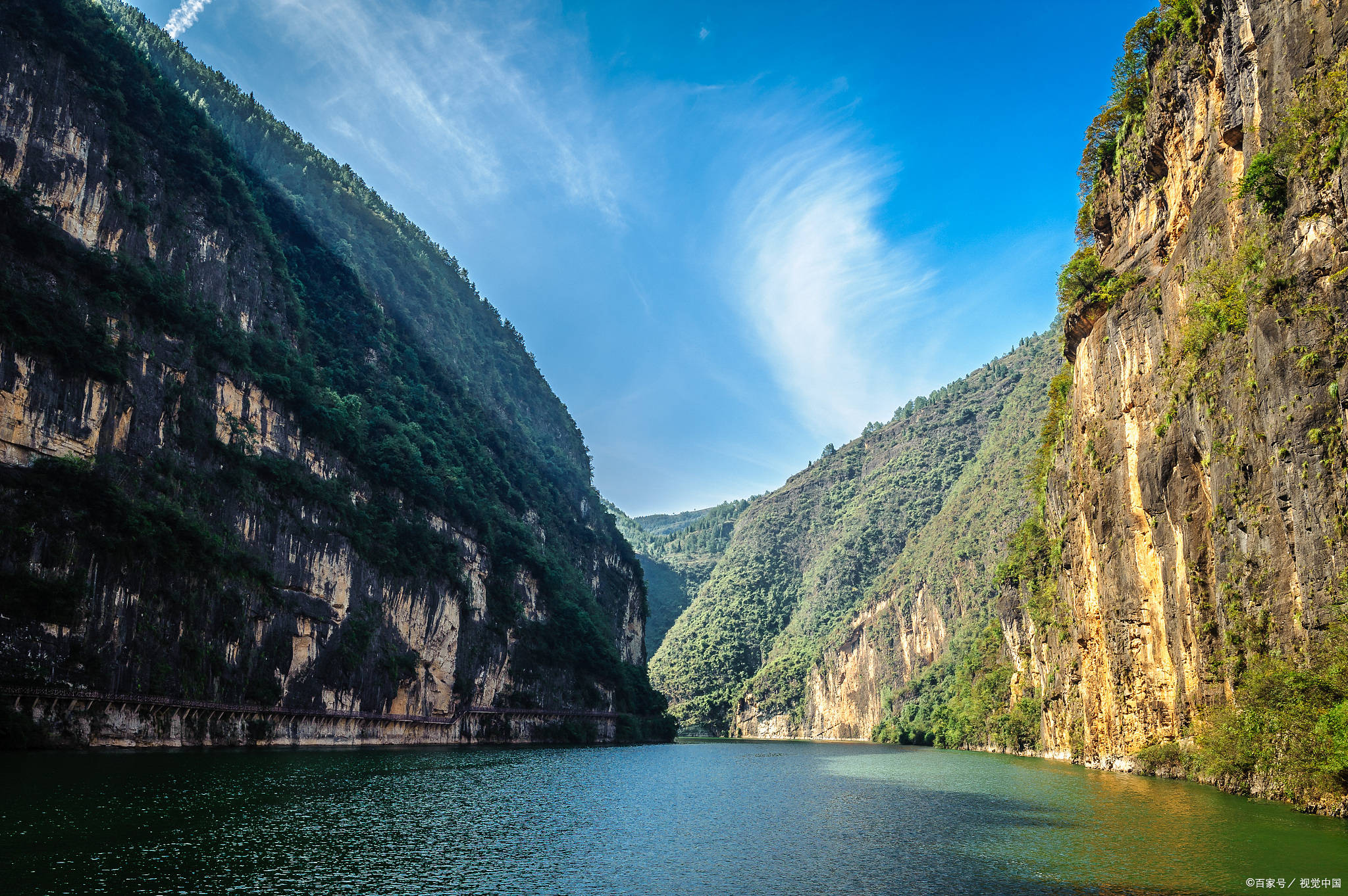 大小三峡遍布,奇观绝景连绵,享誉世界的旅游胜地