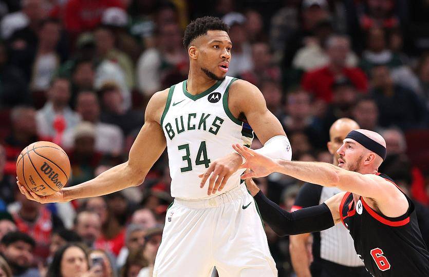 原创哈登13投28分仍无缘今日最佳对不起你碰到22投46分的怪兽了