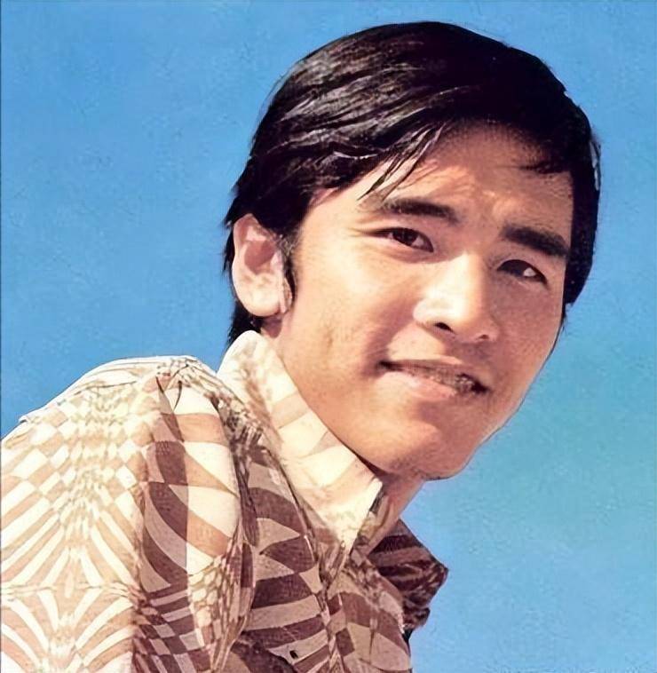 老戏骨姜大卫:曾与李小龙齐名,弟弟是导演尔冬升,一生痴迷演戏_李琳琳