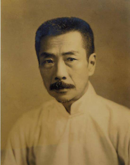 鲁迅原配妻子:无儿无女,无性无爱,独守空房41年,遗言令人落泪_朱安