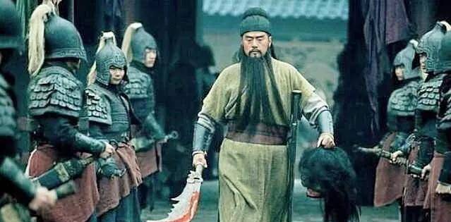 浅谈《三国演义》,从演义原文中的细节来看关羽的忠义