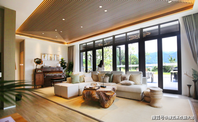 二層贈送大露臺,閑看花開花落·一層約100﹐庭院,私享空間方正大宅