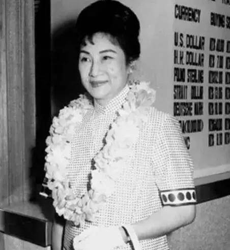 原创北大校长蒋梦麟英明一世75岁却迷上美女被骗50万后凄惨离世