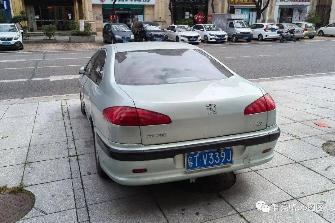 按"0"开启尾厢 丨 远去的法式旗舰——标致607/peugeot 607_搜狐汽车