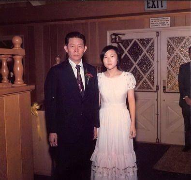 原创杨娇丈夫当上台湾首富50岁的她却带3千元赴美打工分居至死