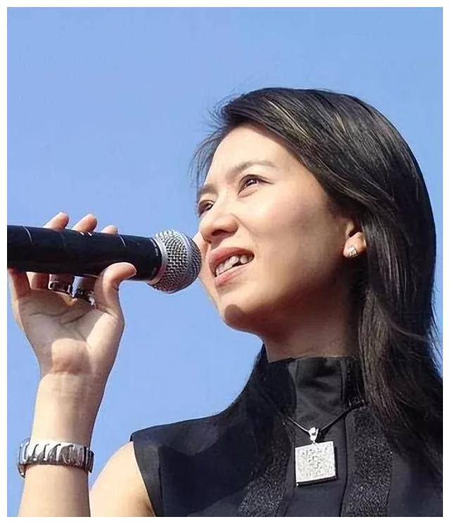 黎兵与甘萍:爱情中的理解与坚持,相伴相随,永恒不变.