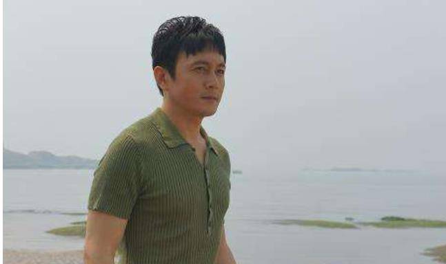 台湾当红小生娶5婚女子,婚后被骗5000万,却养大6个