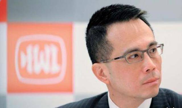 大儿媳:与丈夫如胶似漆,为产子改名,如今儿女双全_李泽钜_王富信_豪门