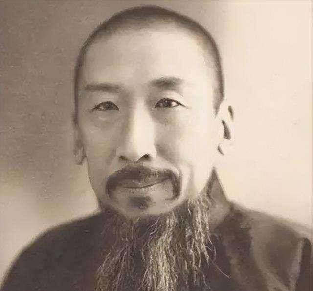 中国最后一位状元的试卷真迹,手写字体让现代人汗颜