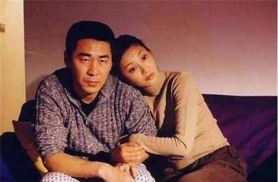 吴越听的稀里糊涂,她质问了一句:"我为什么要火?