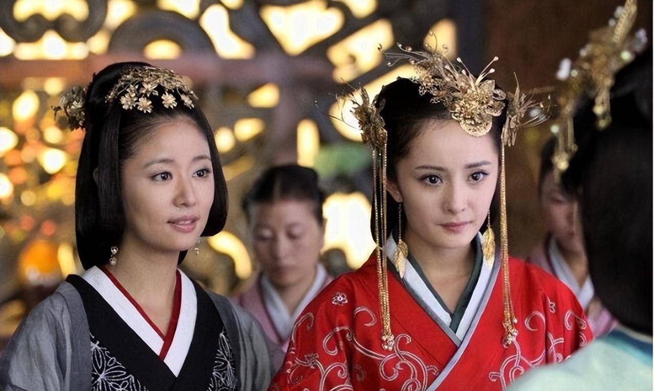 当初我一定是"瞎"了,才会觉得《美人心计》里杨幂没有林心如美