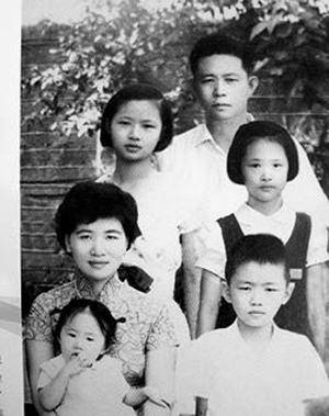 原创杨娇丈夫当上台湾首富50岁的她却带3千元赴美打工分居至死