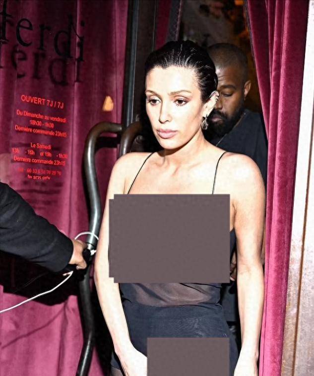 原创侃爷与妻子又作妖在巴黎外出新造型更炸裂或将面临法律制裁