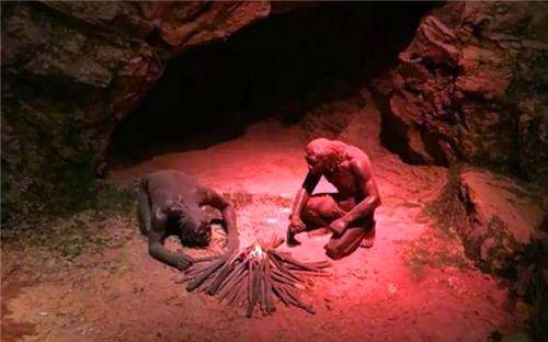 地球上原本没有人,第一个男人和女人是怎么出现的?