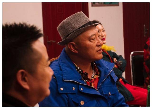 乡村爱情16:王小蒙反悔致遗憾,谢永强悲怅离去,大结局转折惊人_刘能