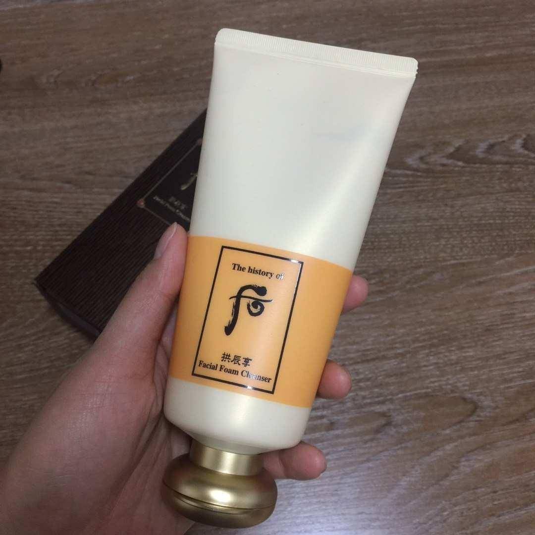 这些卸妆洗面奶深层清洁洁面的同时可以卸妆防晒霜和隔离霜