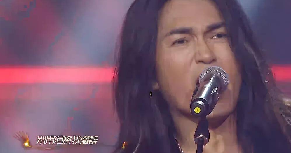 原创迪克牛仔靠翻唱走红吐槽娱乐圈痛说歌手曾为生计而接商演