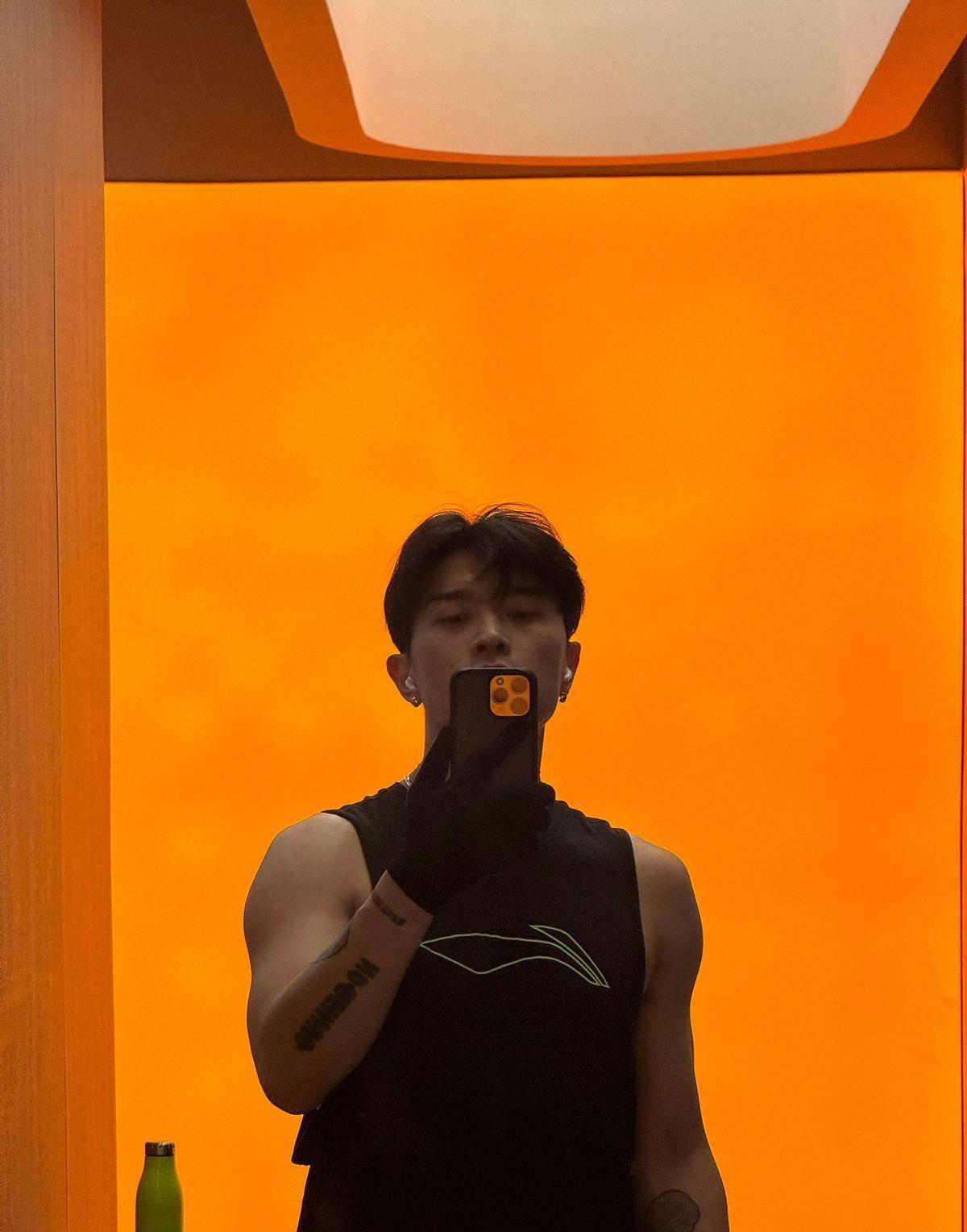 娱乐圈再曝丑闻,说唱歌手私生活混乱,多位女生感染hpv病毒!