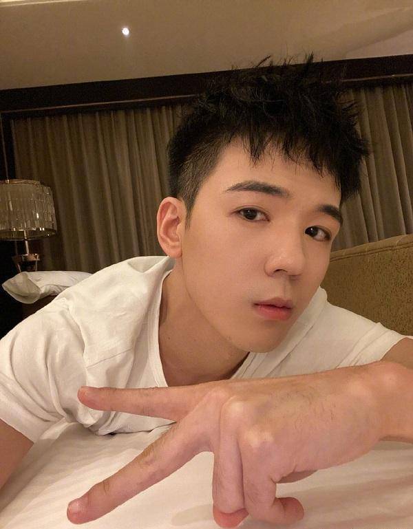 仝卓喊话郑云龙!