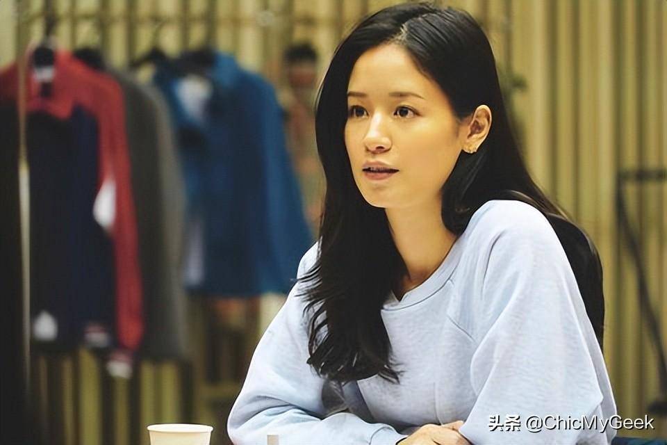 她曾是陈妍希身边不起眼的素人伴娘,如今成奥斯卡获奖演员_袁子芸