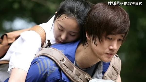 影片《秘密爱》通过镇宇,妍伊和镇浩的故事,生动