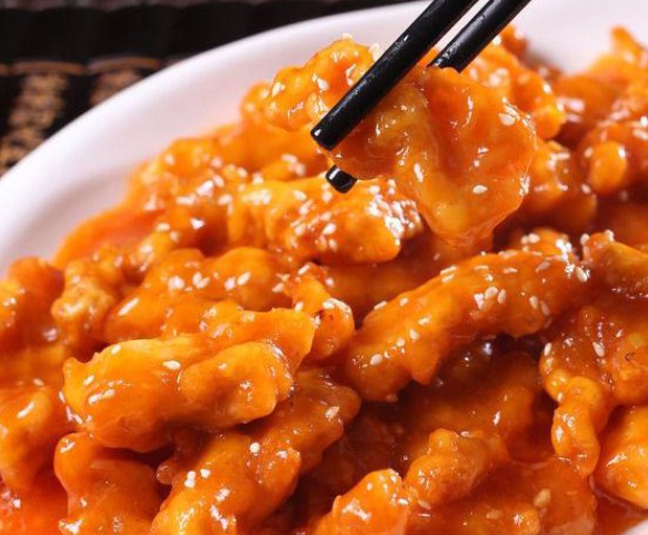 做糖醋里脊,用面粉还是淀粉?很多人用错了,难怪又干又硬不好吃