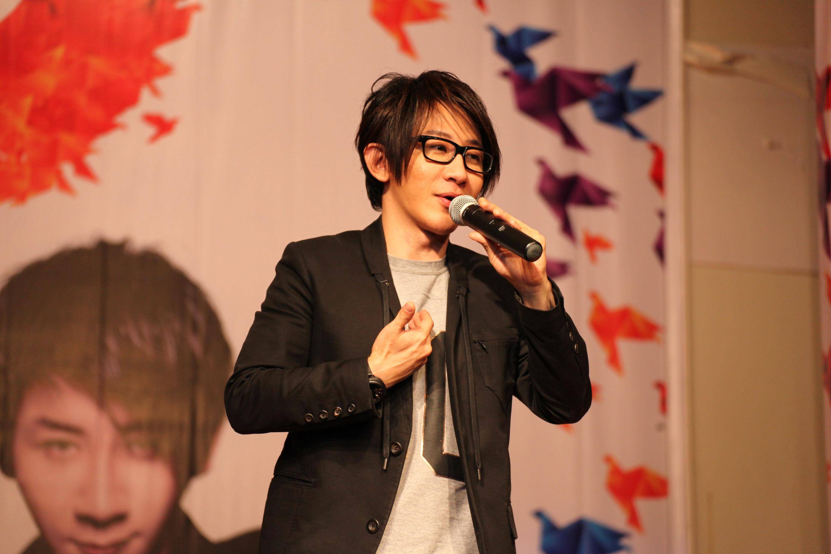 刘谦之前就因为托的问题,还有调侃王力宏,差点毁了自己的事业,如今时