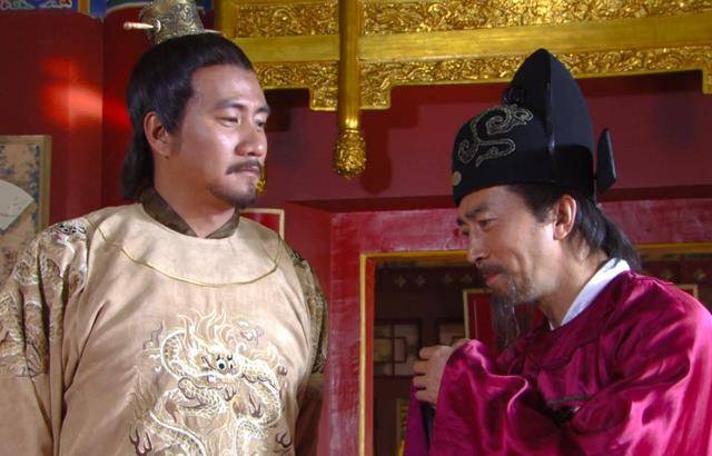 李善长功比萧何还有免死金牌为何一家70多口被抄斩