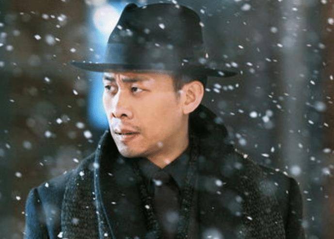 《悬崖之上》票房破10亿,张译演技太有感染力,张艺谋果然是王炸_电影