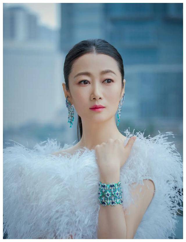 赵涛和贾樟柯结为夫妇后,赵涛依然是贾樟柯电影中独一无二的女主角