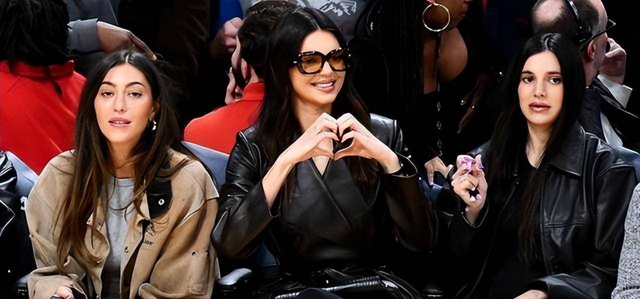 原创时尚界的宠儿肯达尔詹娜与她的闺蜜团每一位都是美丽动人