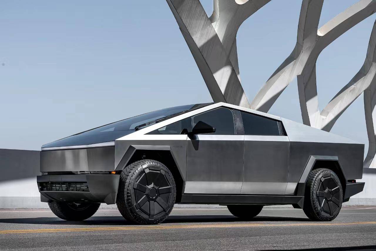 图赏特斯拉cybertrack,可能是全网最详细的一次_搜狐汽车_搜狐网