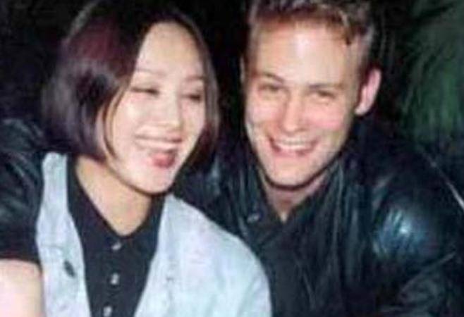 原创1996年宁静因拍摄历史剧红河谷与第一任丈夫保罗相识