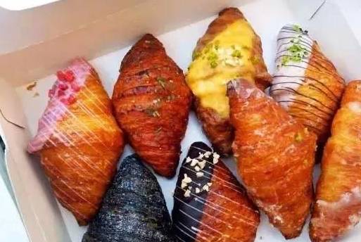 这个周末真的不去大江城吃吃喝喝再加一顿拍照然后晒朋友圈吗