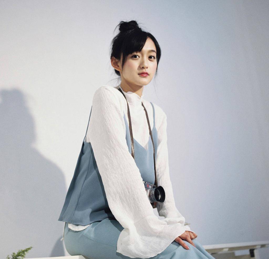 现在专演让观众反感的"坏女人",7年前也是让人怜爱的小白花_何泓姗