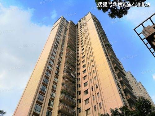 广州珠光新城御景二期占地面积约为10万平方米,总建筑面积约为35万