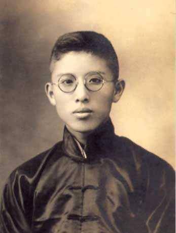 原创3年半拿3个学位因1张照片对妻子一见钟情60年只爱她1人