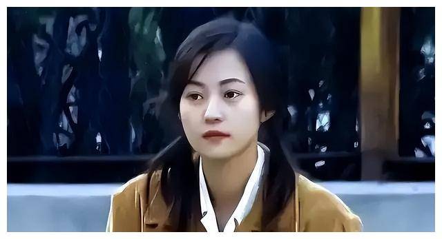 郝蕾离婚后独自养双胞胎近况揭秘这几年