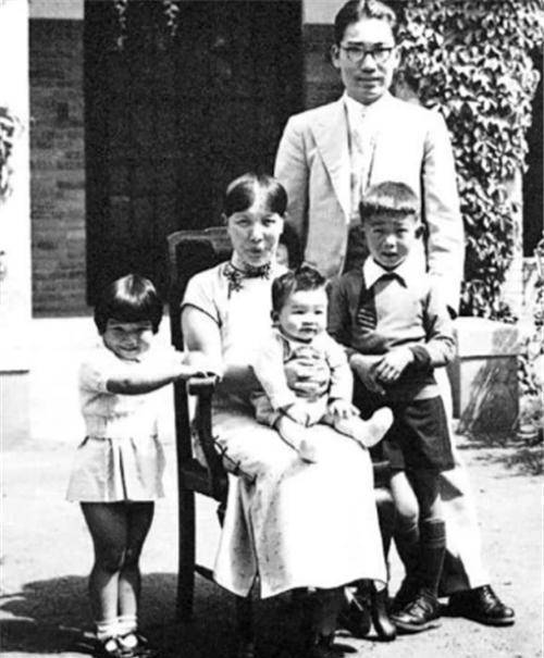 冰心,原名谢婉莹