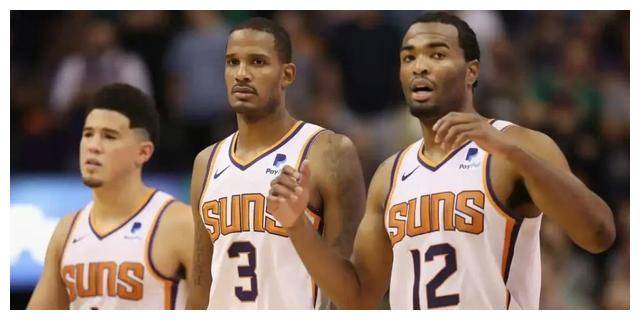 狂热强化,正式签下高分神将._沃伦_比赛_命中率