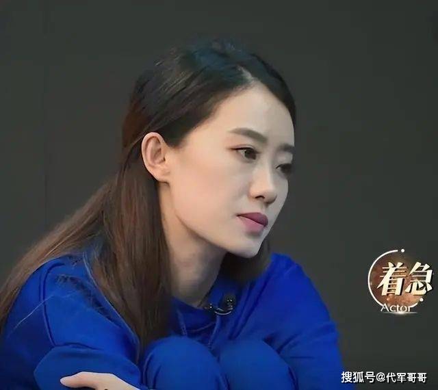 磨合的情况下,孙茜却以"剧本不顺"为由,多次拒绝张小斐的彩排请求