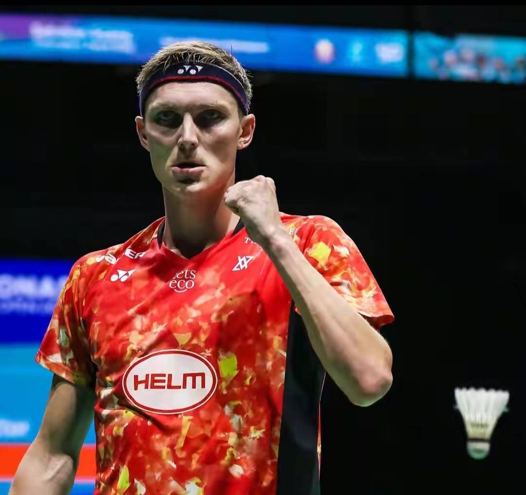 安赛龙被零封出局,男单世界排名第一的丹麦名将安赛龙以_金廷_选手