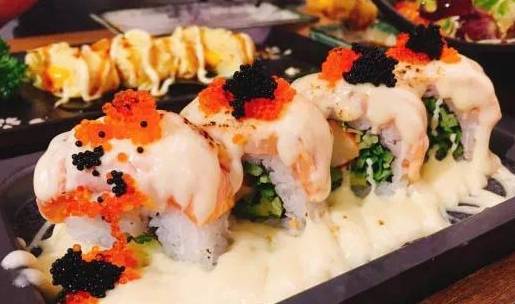 这个周末真的不去大江城吃吃喝喝再加一顿拍照然后晒朋友圈吗