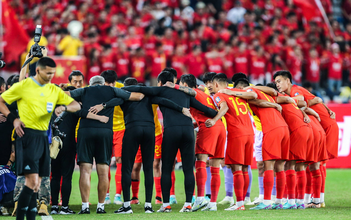 伊万科维奇首秀,国足大换血,8人离队,4大归化驰援_伊万诺维奇_比赛