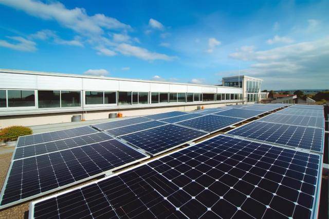 分布式光伏电站的主要设备及其作用