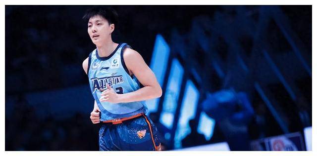 原创胡明轩票王全明星mvp背后真实血汗获得圆满成功