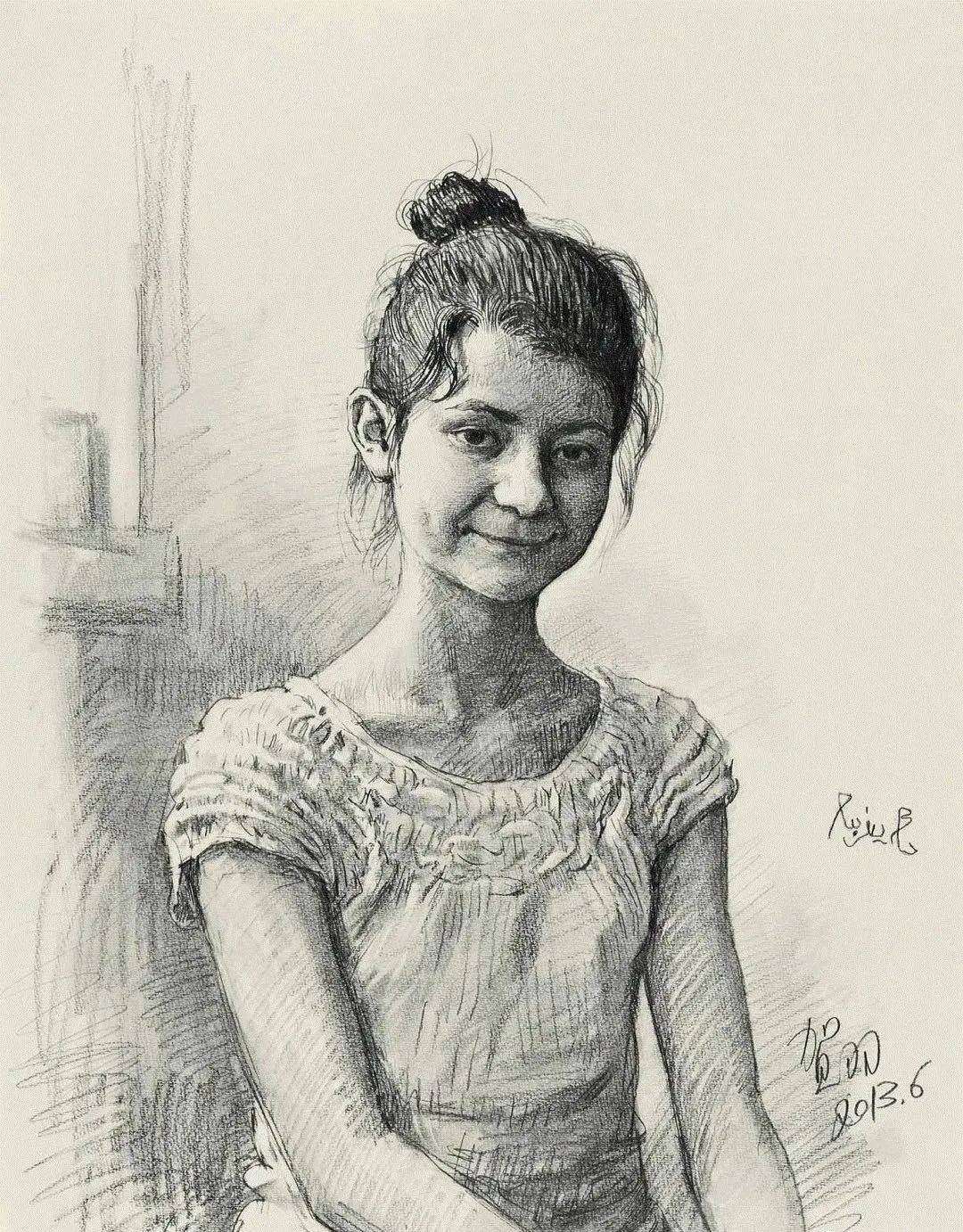 美院附中集训中央美院教授贺羽素描作品欣赏
